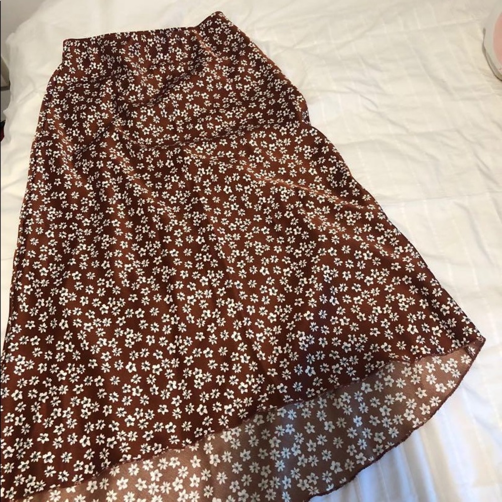 Abercrombie & Fitch Silk midi skirt NWT